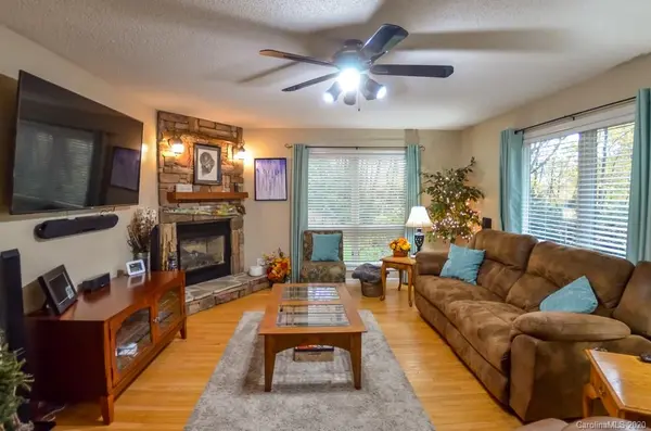 648 Cool Woods DR, Boone, NC 28607