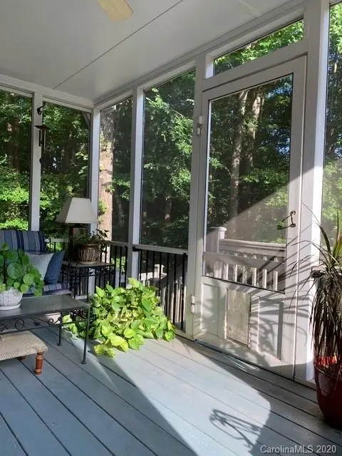 5043 Hickory Lake LN, Matthews, NC 28105