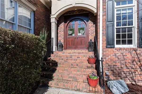 10425 Lady Grace LN, Charlotte, NC 28270