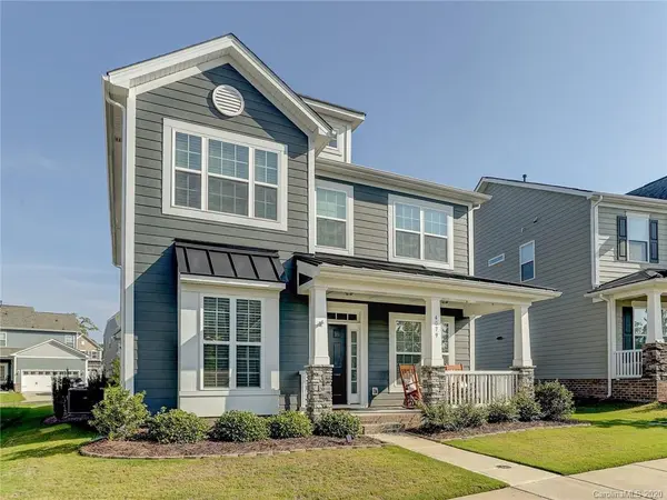4079 Whittier LN, Tega Cay, SC 29708