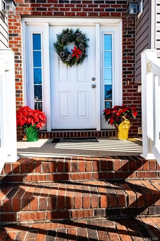 3293 47th Avenue PL NE, Hickory, NC 28601