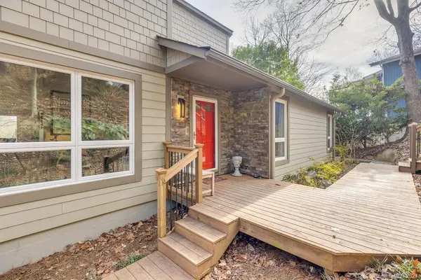 16118 Tana Tea CIR, Tega Cay, SC 29708