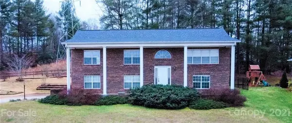 6249 Mountainside DR, Hickory, NC 28601