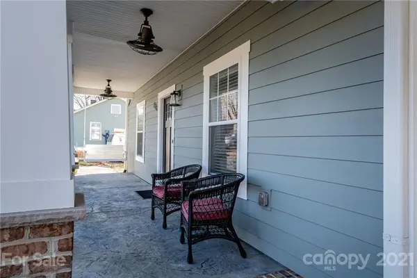 721 14th AVE NW, Hickory, NC 28601