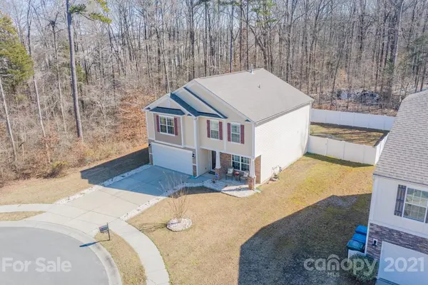 5507 Amber View CT, Charlotte, NC 28216