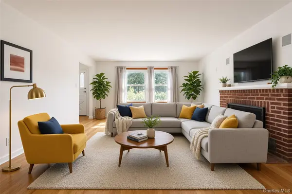 121 Manhasset AVE, Manhasset, NY 11030