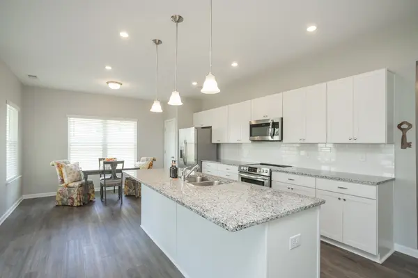 80 Lightwood Dr, Antioch, TN 37013