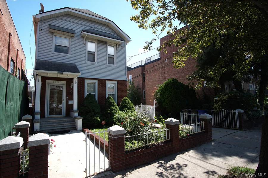 2430 Esplanade AVE, Bronx, NY 10469
