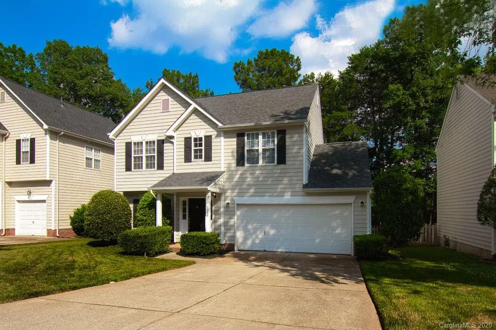 2804 Black Walnut LN, Charlotte, NC 28262