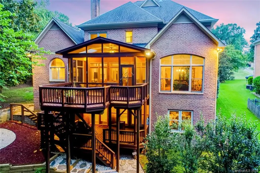 6000 Alexa RD, Charlotte, NC 28277