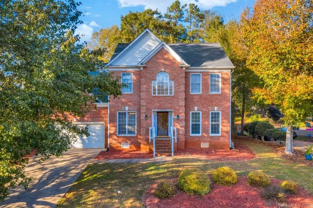 2830 Providence Spring LN, Charlotte, NC 28270