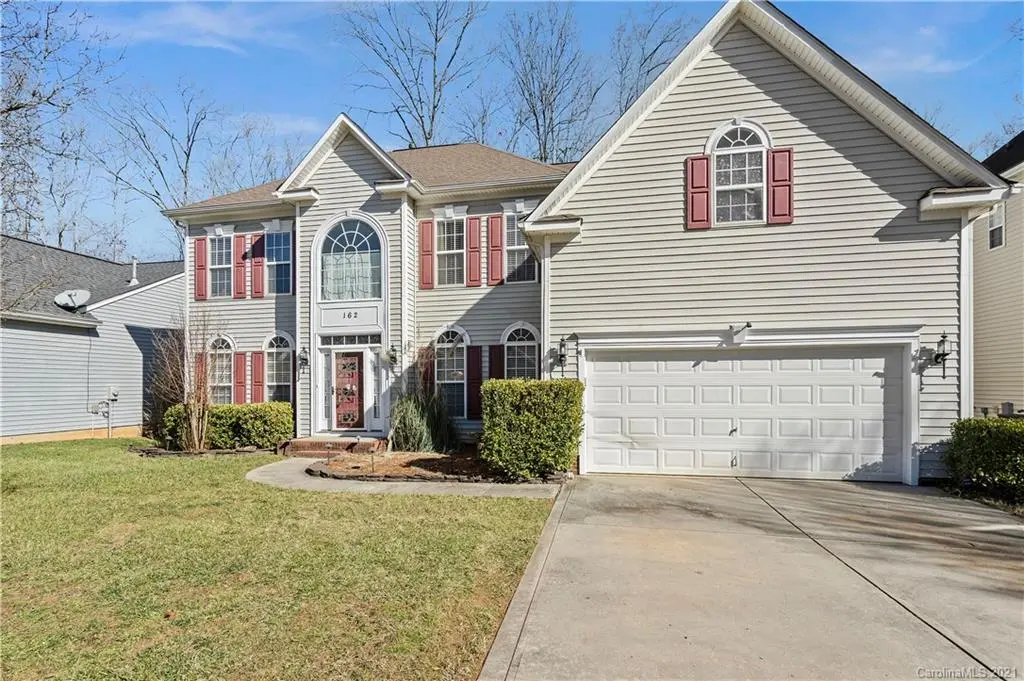 162 Winterbell DR, Mooresville, NC 28115