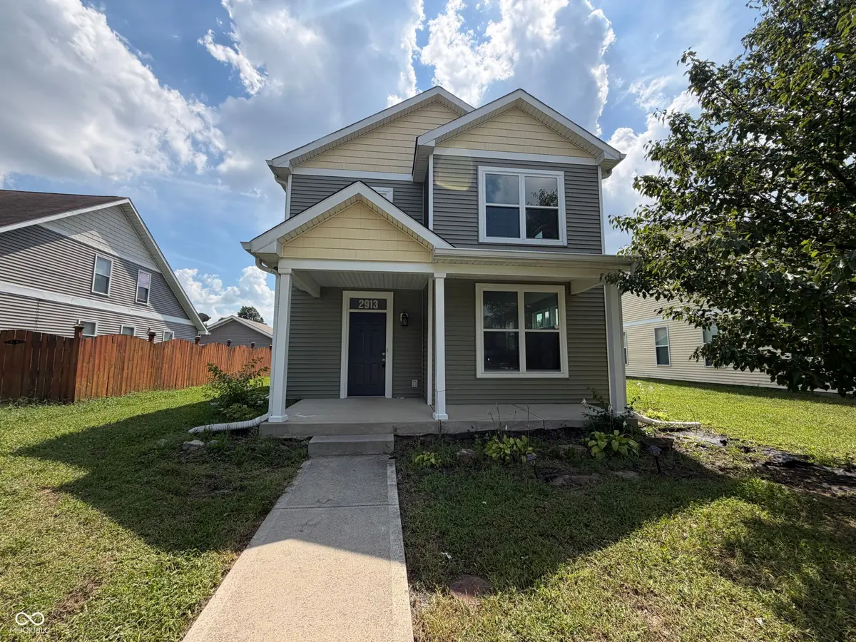 2913 Hervey ST, Indianapolis, IN 46203