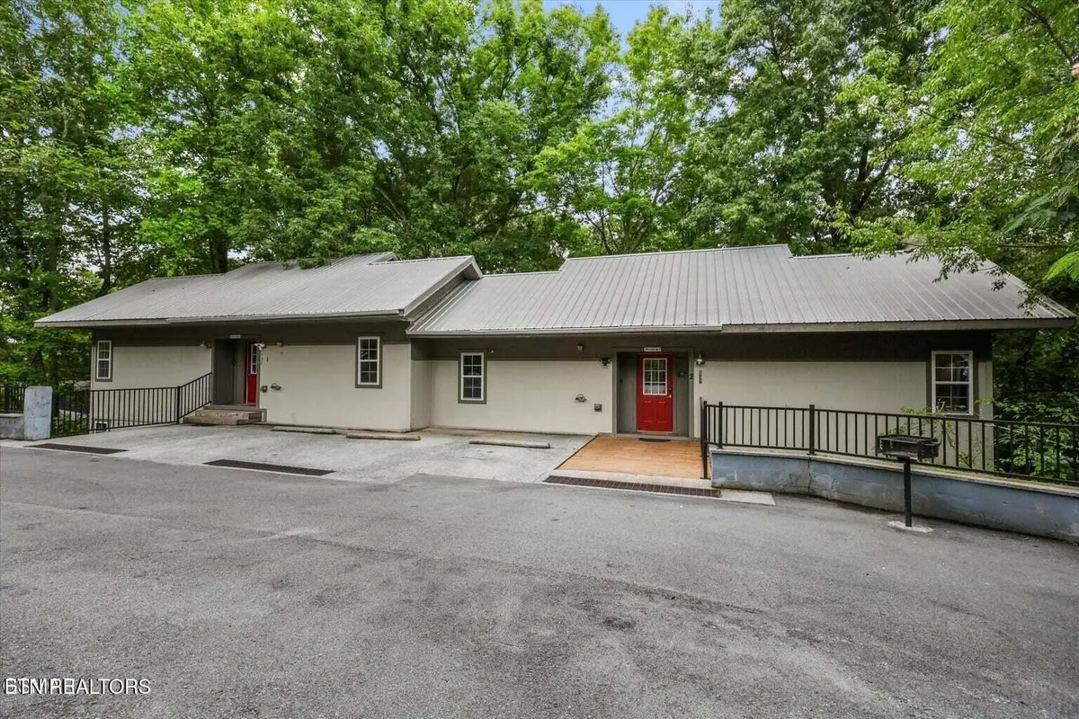 537 Johnson Lane #1, Gatlinburg, TN 37738