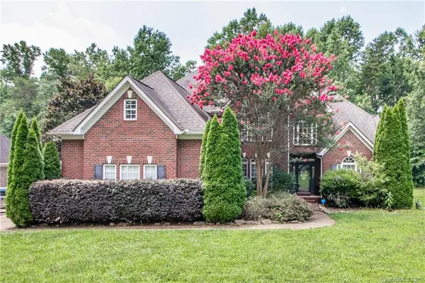120 Cedar Woods DR, Mooresville, NC 28117