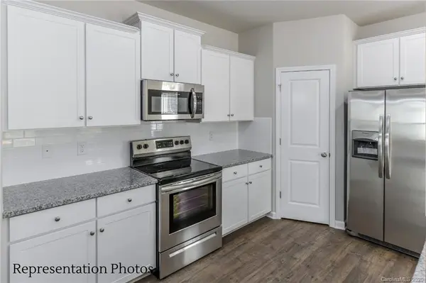 9034 Hood RD #3, Charlotte, NC 28215