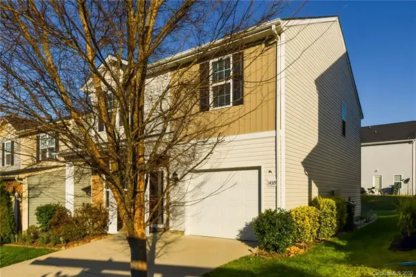 14319 Evening Flight LN, Charlotte, NC 28262