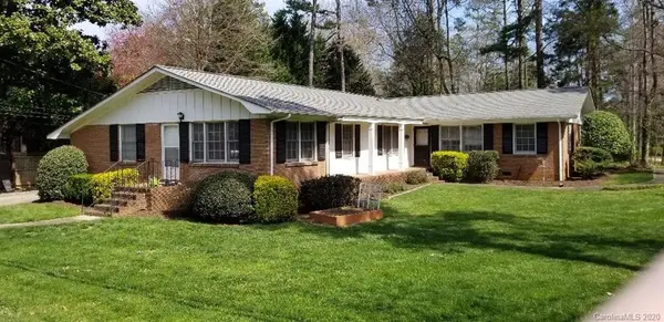 5031 Randolph RD, Charlotte, NC 28211