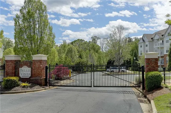 14620 Via Sorrento DR, Charlotte, NC 28277