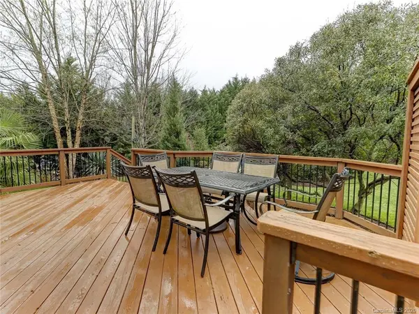 1128 Windsong Bay LN, Tega Cay, SC 29708