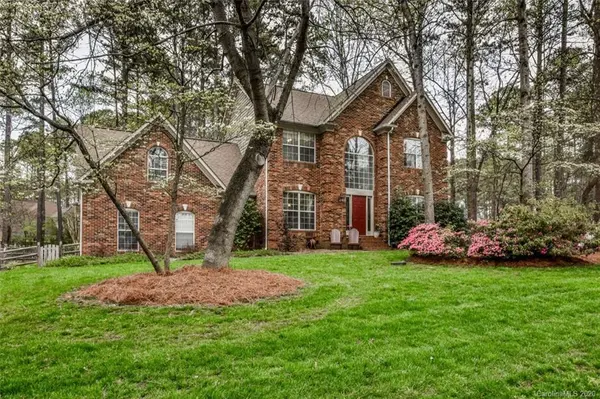 101 Ivyridge CT, Mooresville, NC 28117