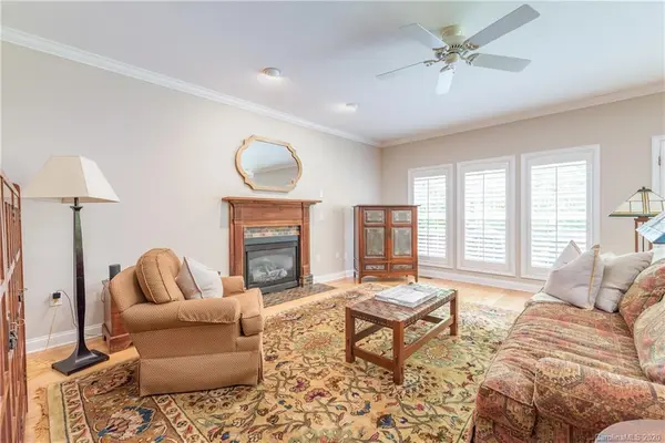 3008 Michelle DR, Matthews, NC 28104