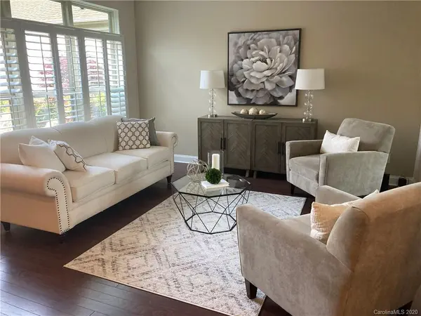 155 Brawley Point CIR, Mooresville, NC 28117