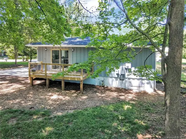 6526 Harrisburg RD, Charlotte, NC 28227