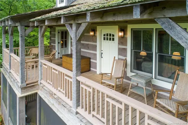 245 Fiddle And A Bow LN, Sylva, NC 28779