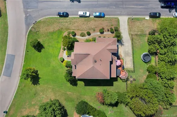 7775 Windsor Forest PL, Harrisburg, NC 28075