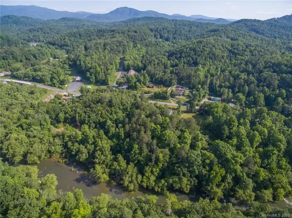 6651 US 64/74A HWY, Lake Lure, NC 28746