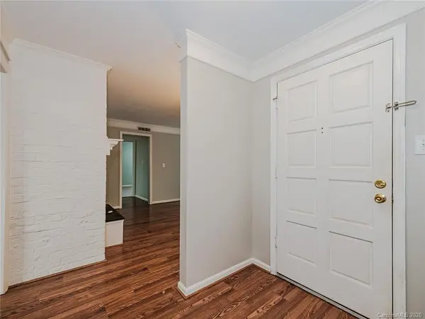 1708 Roxborough RD, Charlotte, NC 28211