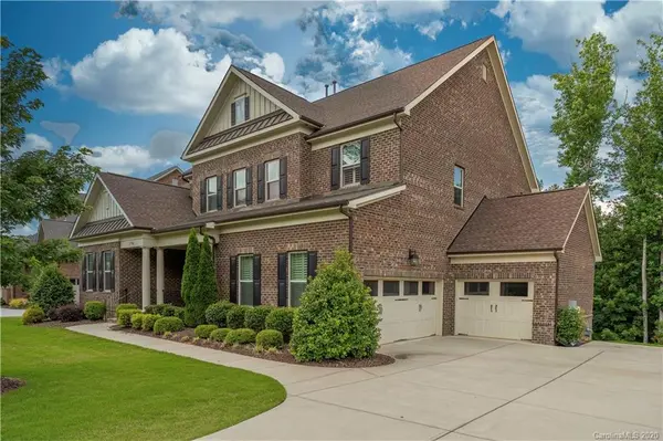 17906 Pawleys Plantation LN, Charlotte, NC 28278