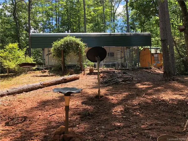 247 Wolf TRL, Lake Lure, NC 28746