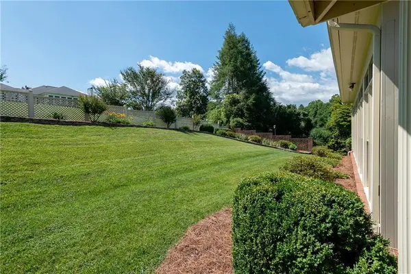 2703 Lakeview DR, Lenoir, NC 28645
