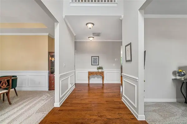 727 Fresia DR, Tega Cay, SC 29708