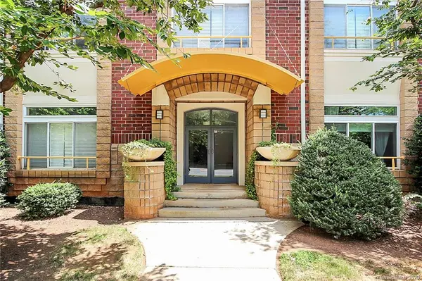 404 N Laurel AVE #5, Charlotte, NC 28204