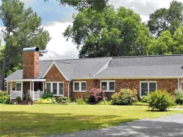7225 Pleasant Grove RD, Charlotte, NC 28216