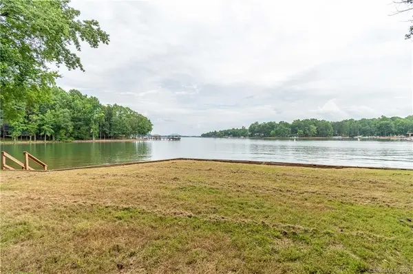 101 Wynward LN, Mooresville, NC 28117