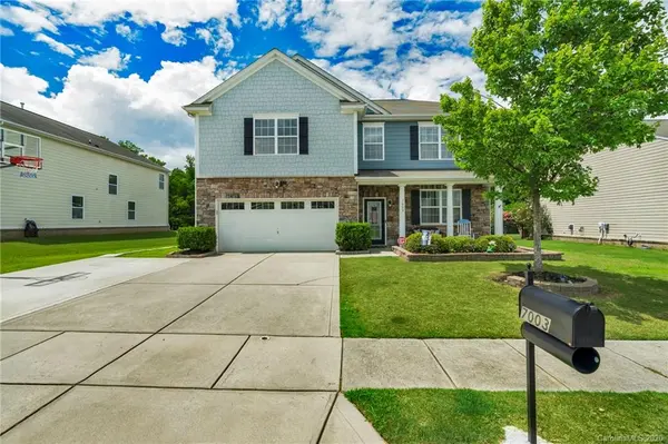 7003 Blue Stream LN, Indian Trail, NC 28079