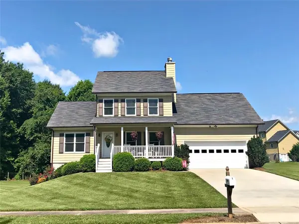1623 Berkshire DR, Hickory, NC 28602