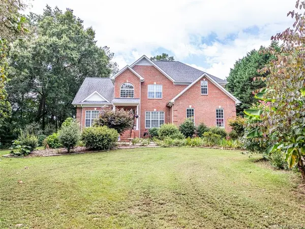 9827 Potter RD, Matthews, NC 28104