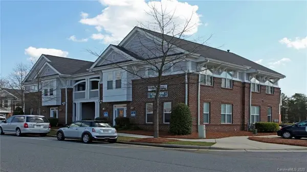 705 Peninsula DR #BLD 1, Davidson, NC 28036