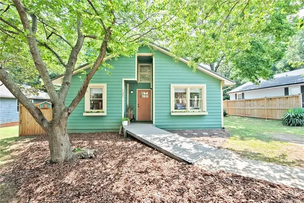 131 Potts ST, Davidson, NC 28036