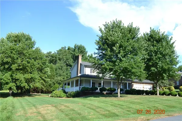 1160 Creekside DR, Conover, NC 28613