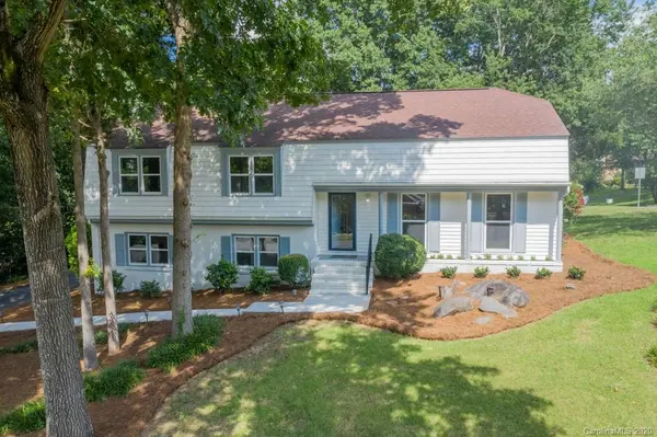 6400 Windyrush RD, Charlotte, NC 28226