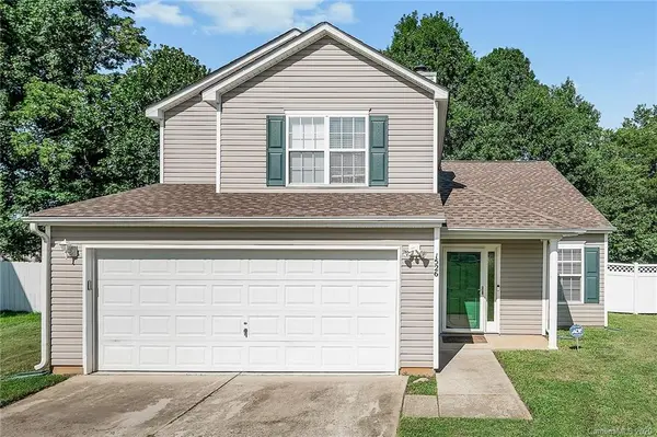 1526 Kindred CIR NW, Concord, NC 28027