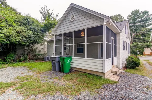 2012 Scott AVE, Charlotte, NC 28203