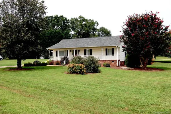 104 Crossgate DR, Boiling Springs, SC 29316
