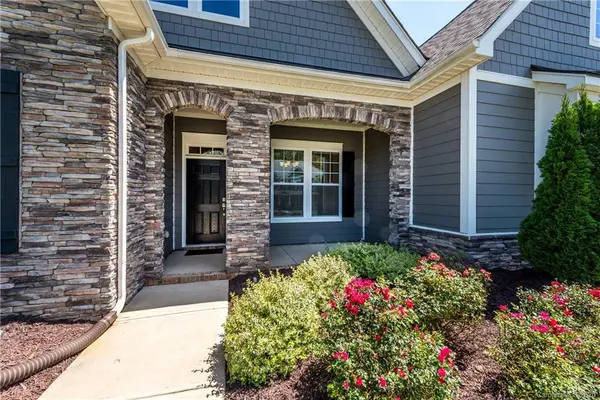 1336 North Terrace LN, Wesley Chapel, NC 28110